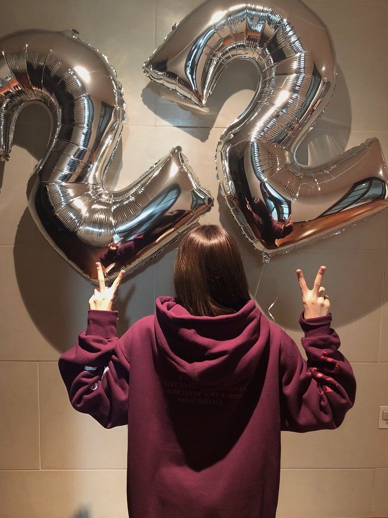 วันเกิดลิซ่ายุคคาเมร่ารูปโคตรน่ารักอะ​
เอ็นดูลิซ่าแท็ก​ #purpleheartsforlisa #ลลิซ