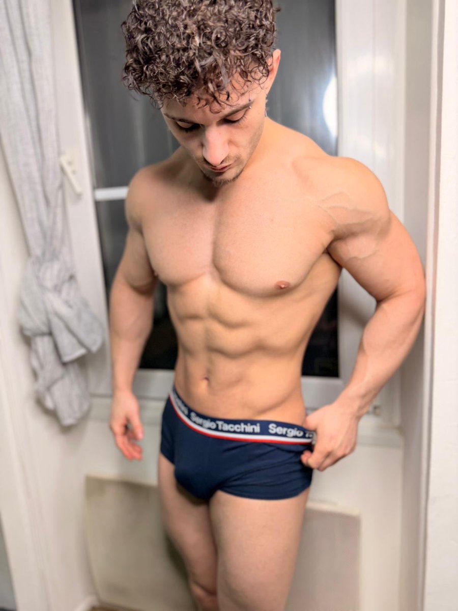 Tomas mrld tweet media