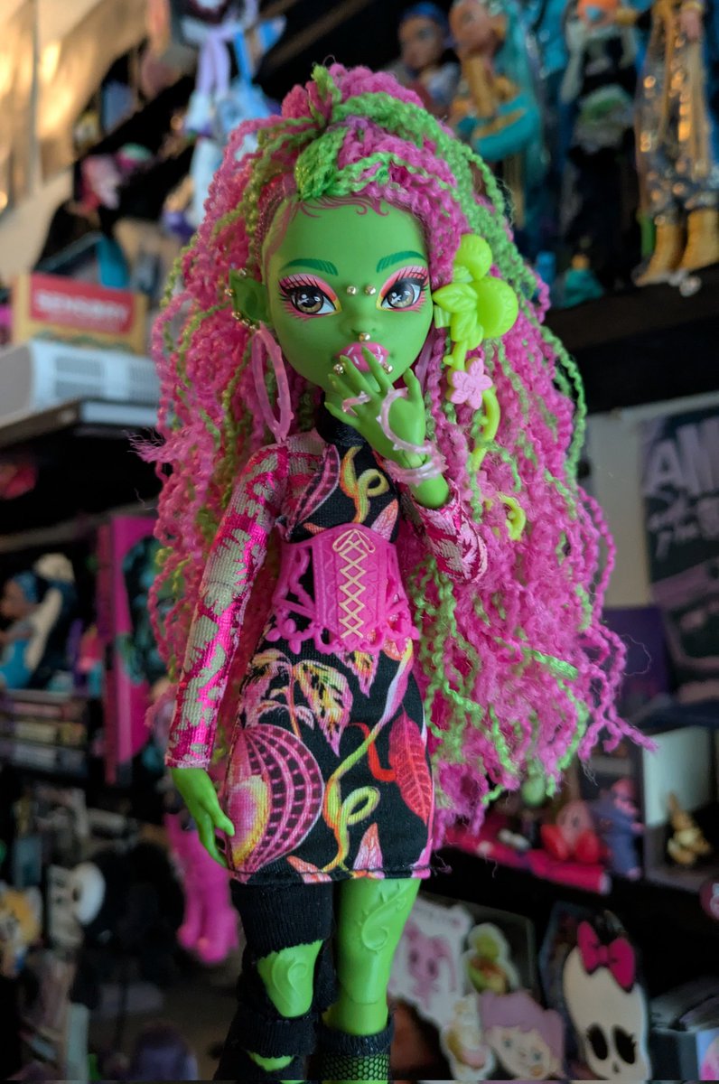 stag ᶻ 𝗓 𐰁 tweet media