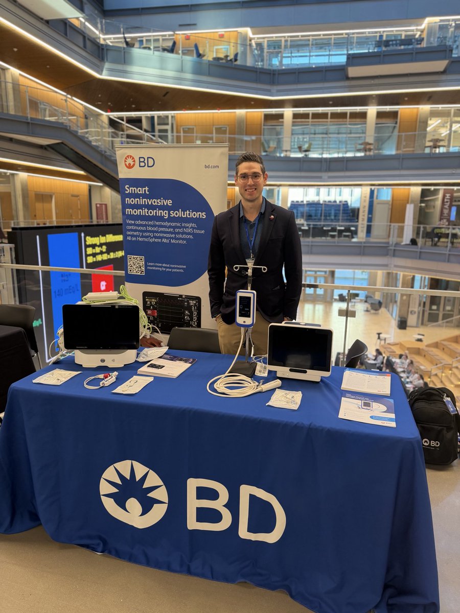 SafePartum's tweet photo. @bectondickinson BD was at OB Shock 2026 setting up their HemoSphere for us to try! ⚡️
LOVE to see industry prioritizing innovation in #maternalhealth. Sign up for our newsletter for more info about hemodynamic monitoring in pregnancy! https://t.co/pSh7N3x2R3