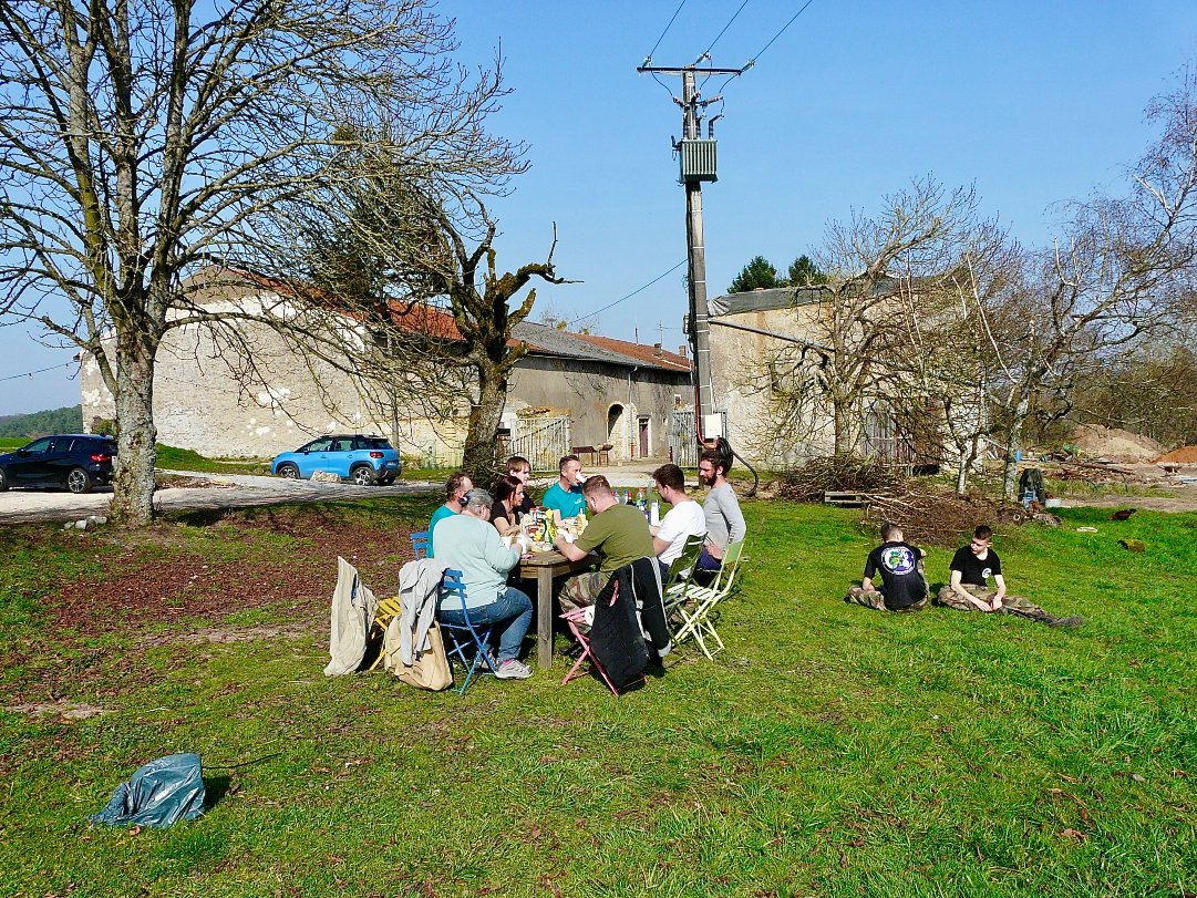 L'Ami hebdo 57 tweet media