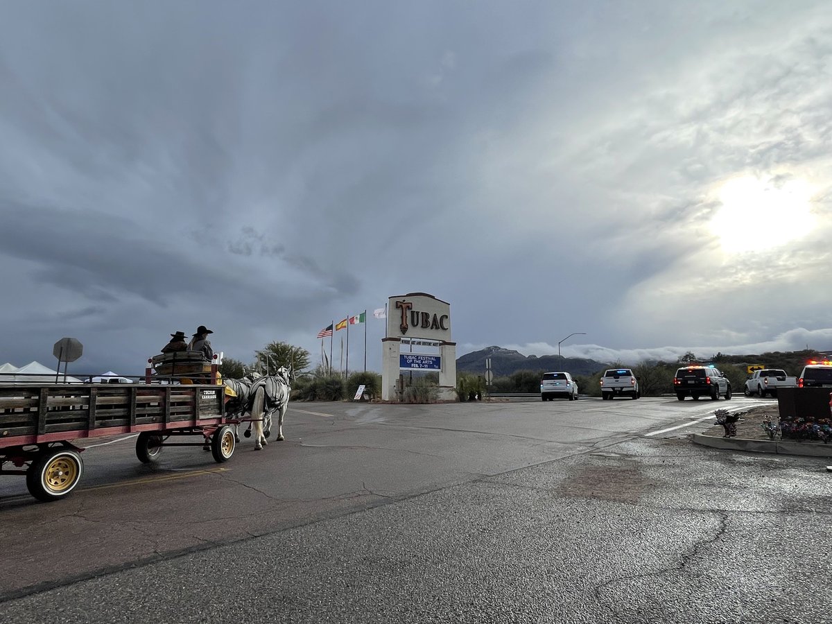 DriverProvider's tweet image. Tubac, Arizona is one of the state’s best hidden gems.
Art galleries, historic missions, and unforgettable Sonoran views. Let The Driver Provider handle the ride while you enjoy the journey.

Visit driverprovider.com.

#TheDriverProvider #TubacAZ #ArizonaTravel