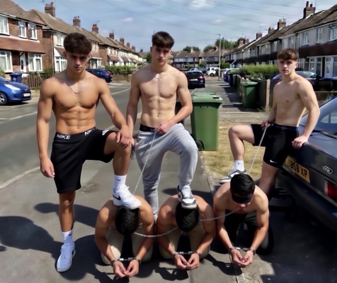 Scally White Superior Boys tweet media