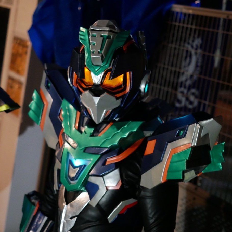 夕刻の翼エコダイザー@江古田を守るご当地ヒーロー tweet media