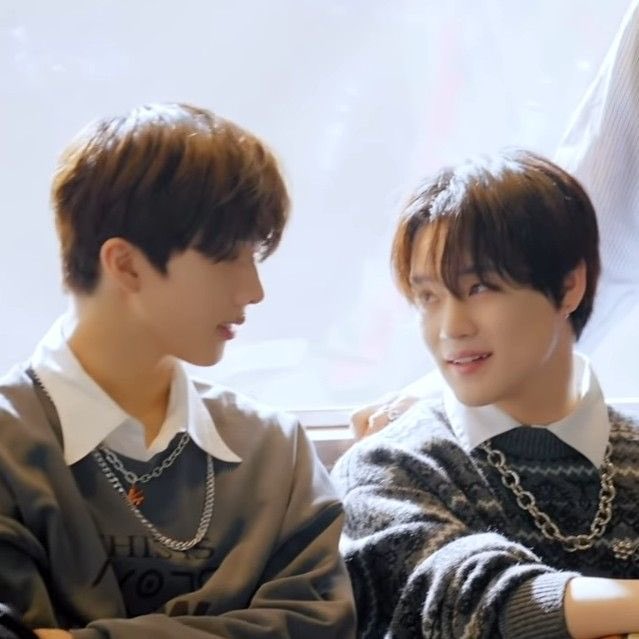 fran 🌪️ tweet media