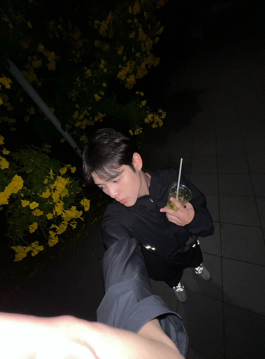 น้องนอร์ธแม่คลอดมาเอง👶🏻 (poon_mit12) (มูนปิตร) tweet media