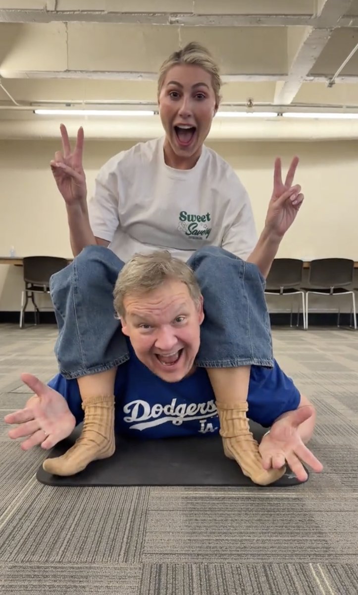 Team Coco tweet media