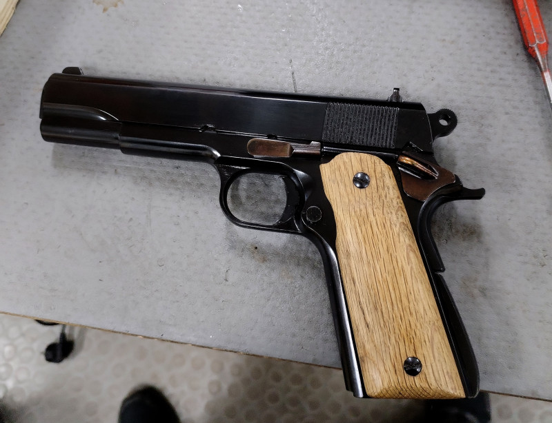 Modřanská kapybara tweet media