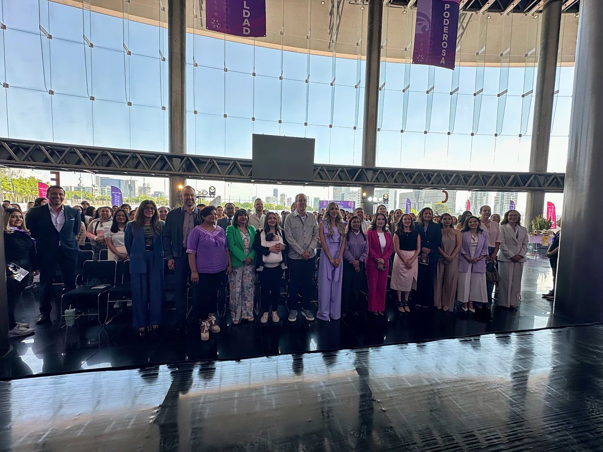 Secretaría de las Mujeres tweet media