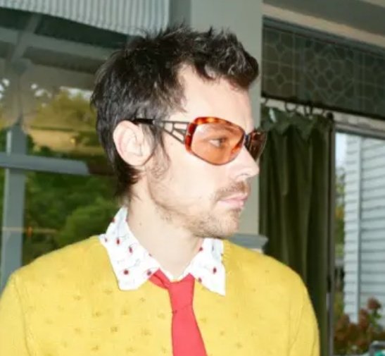 Mirtha🖕🏼👠 ❯❯❯❯☘️🦓 a torn for an unstitched tweet media