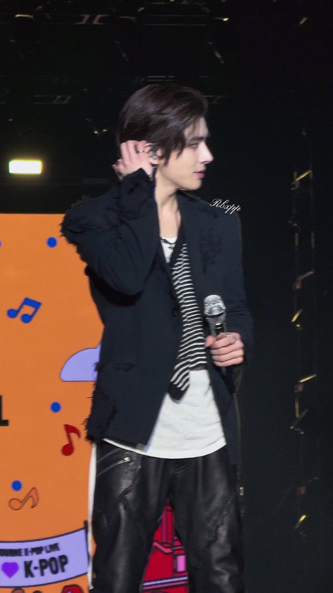 Roubaoxpp tweet media