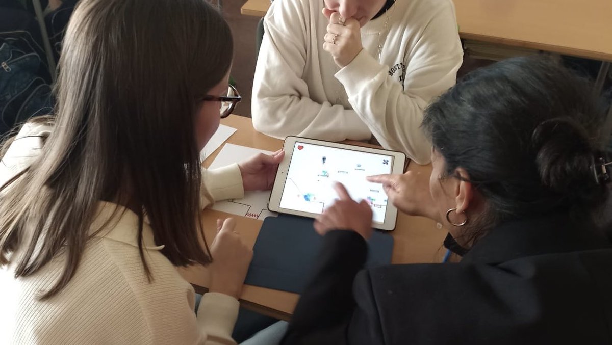 CFIESA Idiomas tweet media