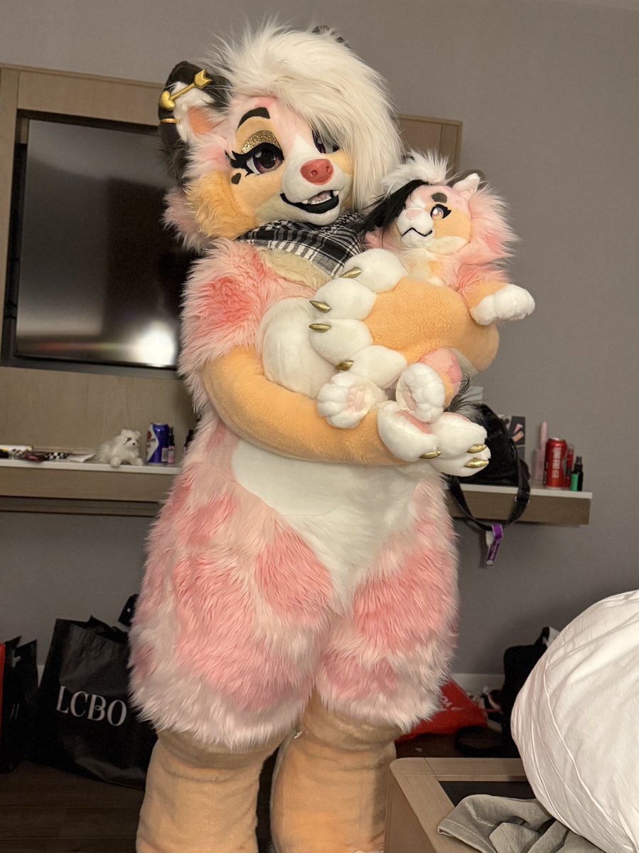 𝔅𝔞𝔪𝔟𝔦 ⛓🔜 FE tweet media