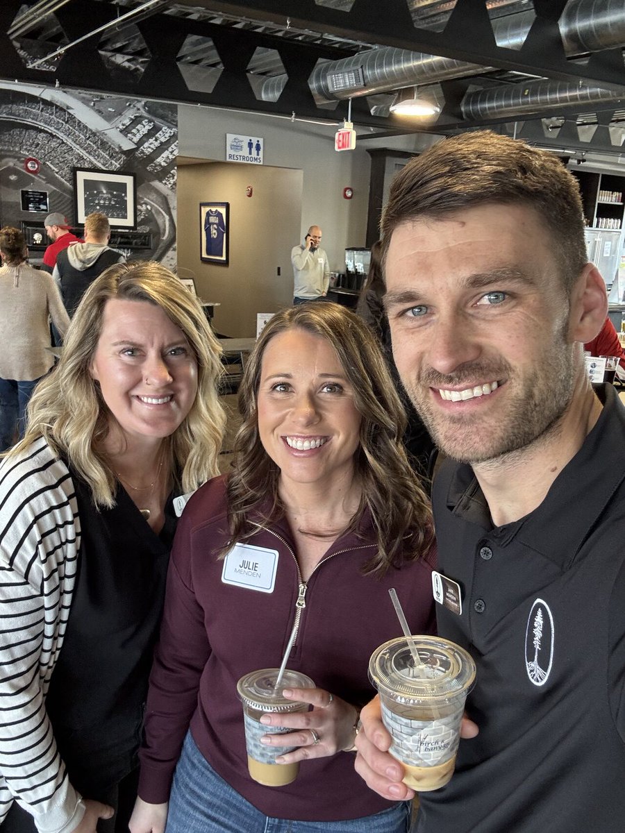 F Street tweet media