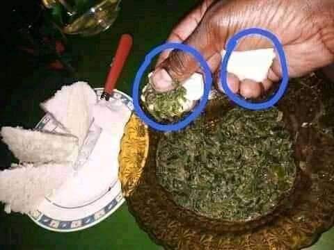 Ceaserla's tweet photo. Mutuzo handling Davis Mooti and masudi at the same time https://t.co/3bWsZlVQfs