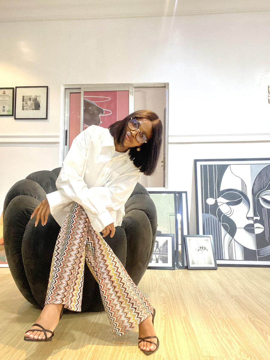 stylishVee tweet media