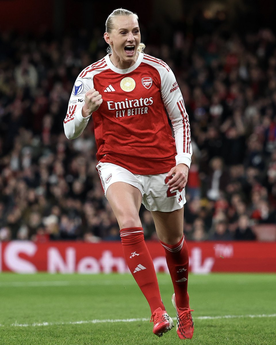 UEFA Women’s Champions League tweet media