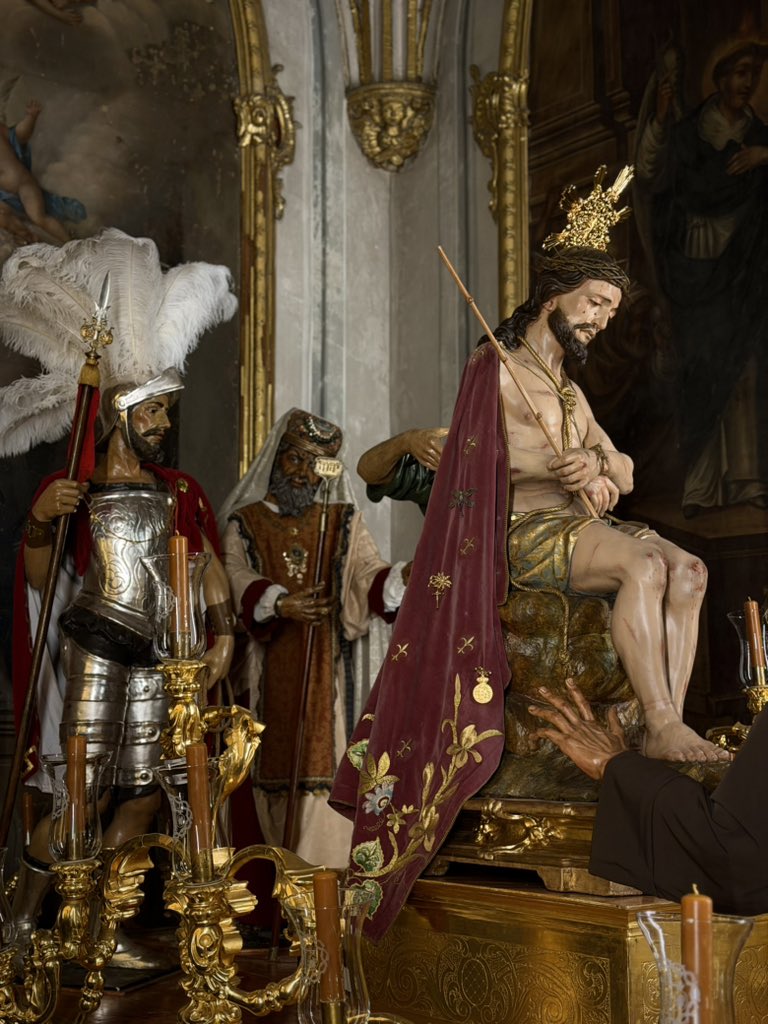 Cofradía de la Humildad tweet media