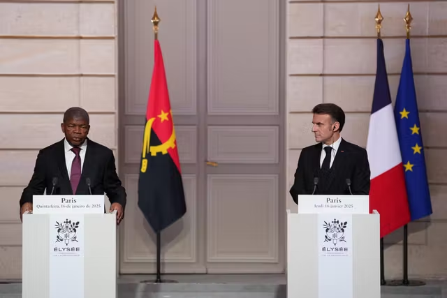 Fdesouche.com est une revue de presse tweet media