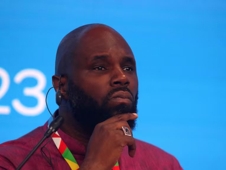 Dimitri Dupong tweet media