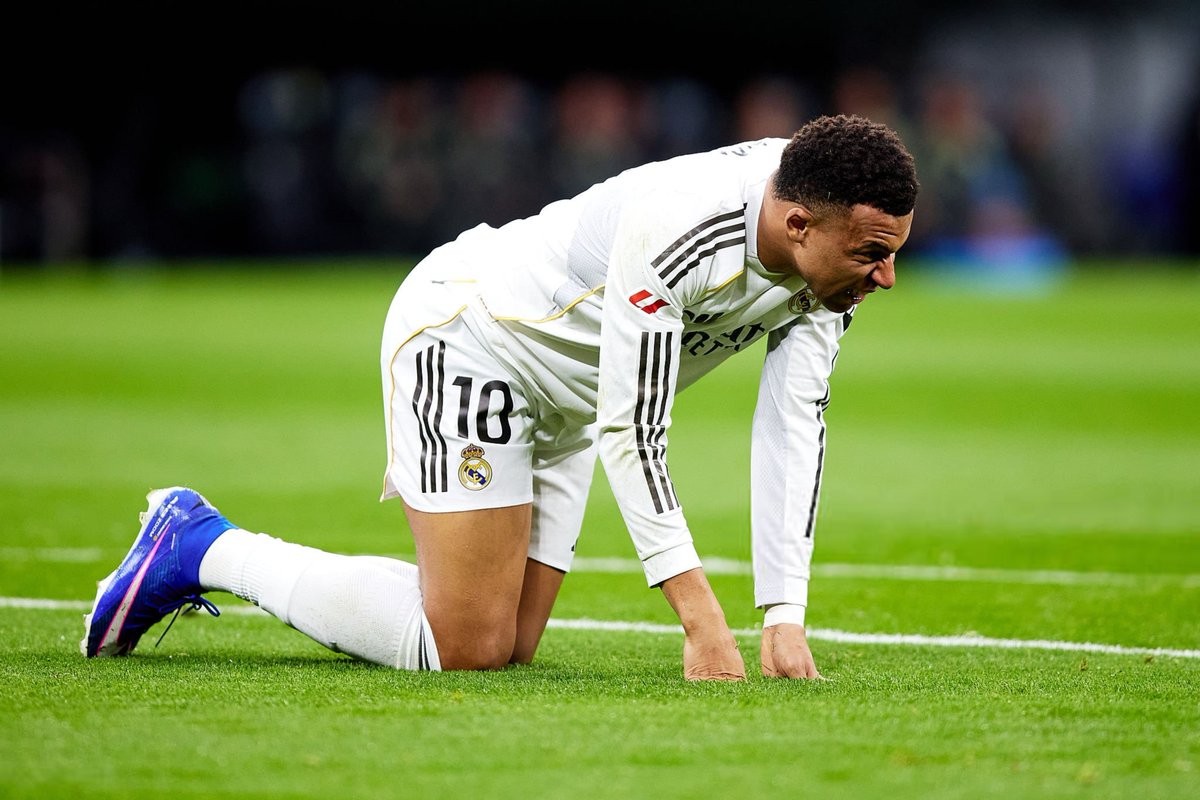 Instant Foot ⚽️ tweet media