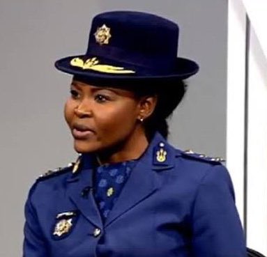 Man’s NOT Barry Roux tweet media