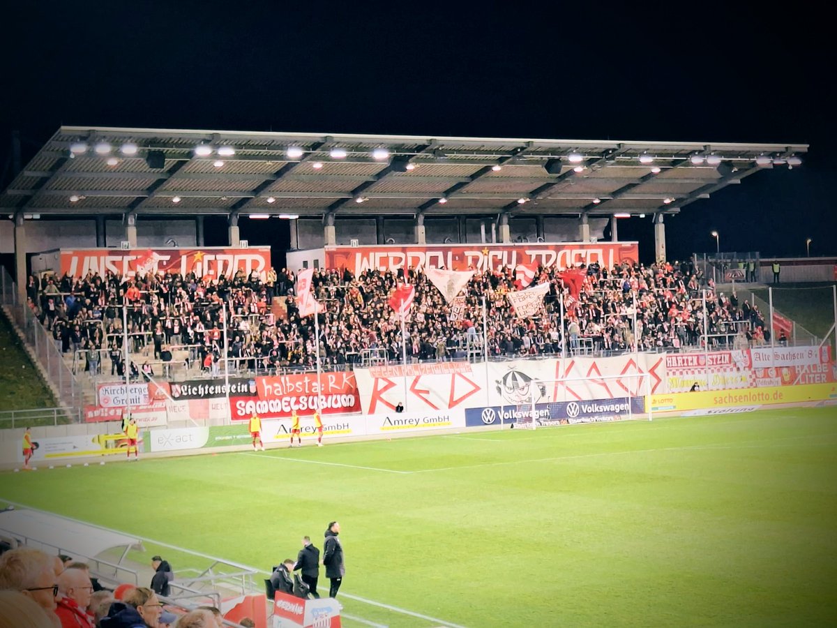 Zas Tavka tweet media