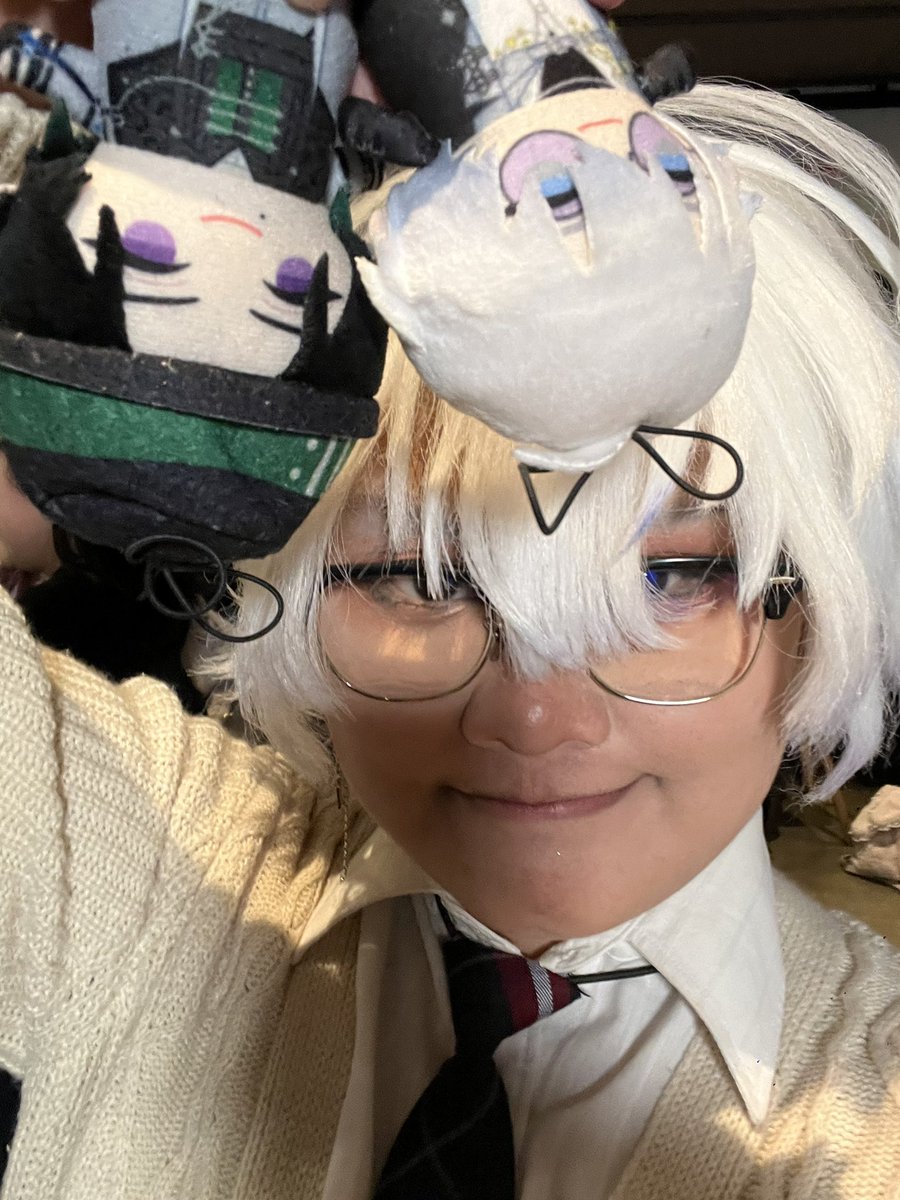 starlight sicko soren!🌟 tweet media