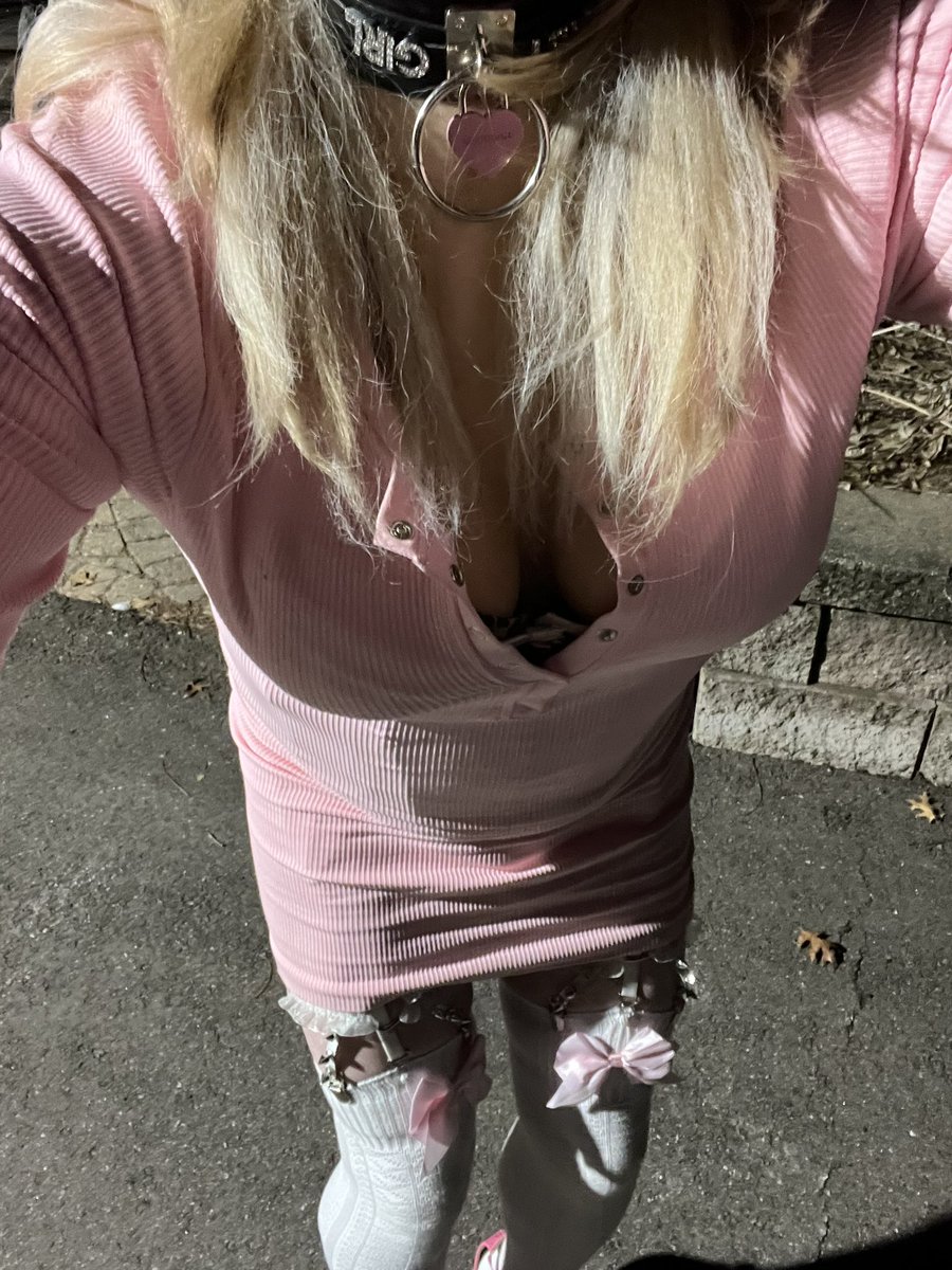 CDBottomKristi tweet media