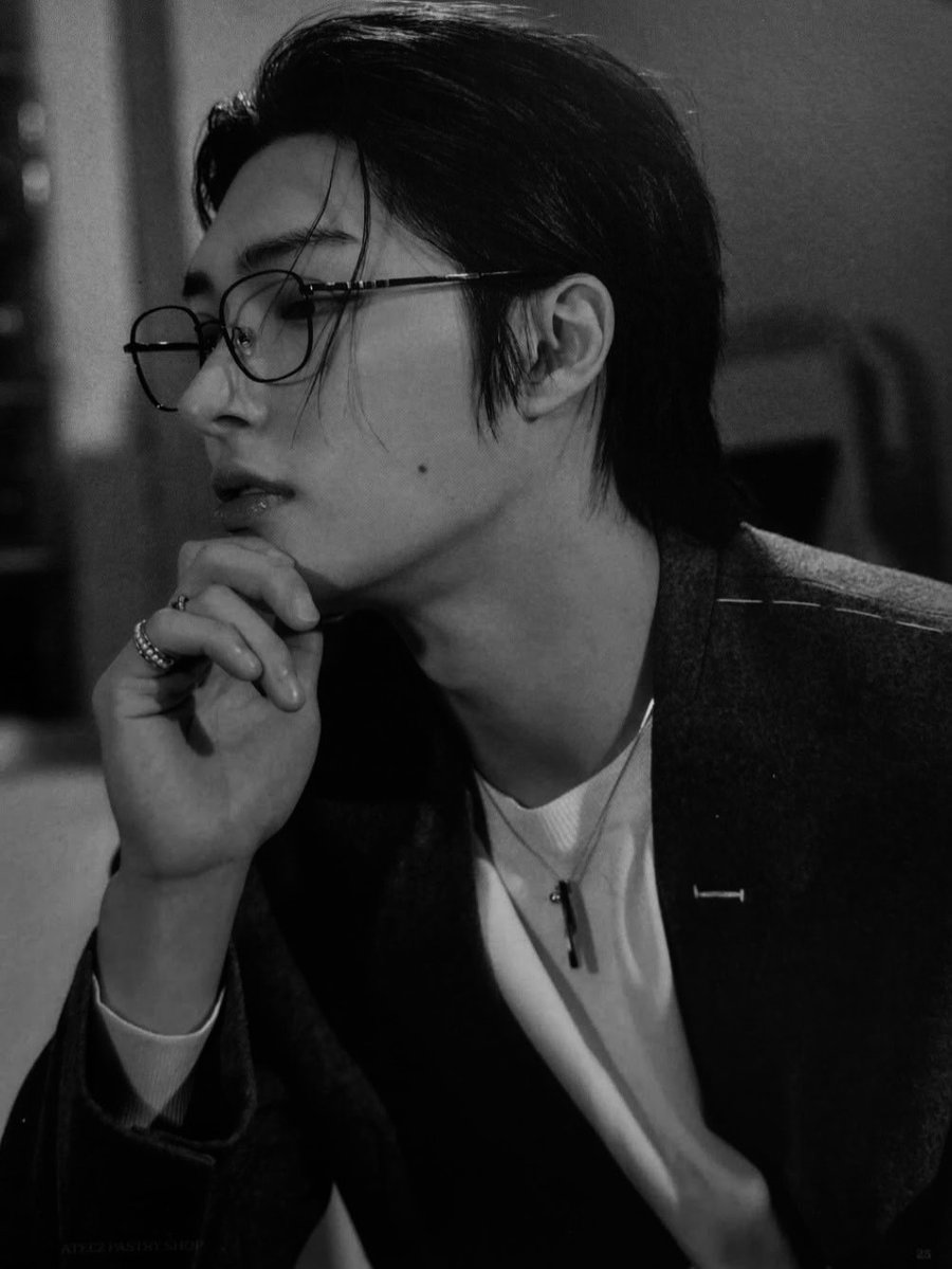 𝐑𝐄𝐌𝐈 ᛪ༙ tweet media