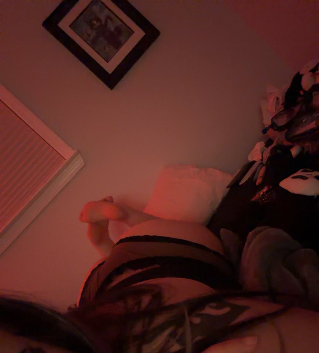 your local goth succubus tweet media