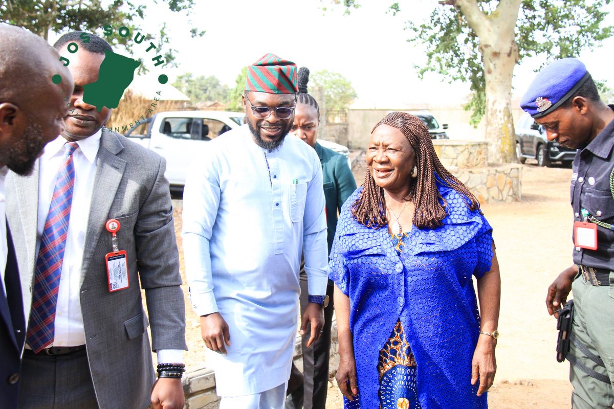 JosSouth_LGA's tweet photo. The Executive Governor of Plateau State, His Excellency Barr. Caleb Mannaseh Mutfwang, on Tuesday led a high-powered delegation to the residence of Da Ezekiel Pam Jang, the elder brother of former Governor Senator Da Jonah David Jang to commiserate with the family over the loss. https://t.co/69dEERhjuC