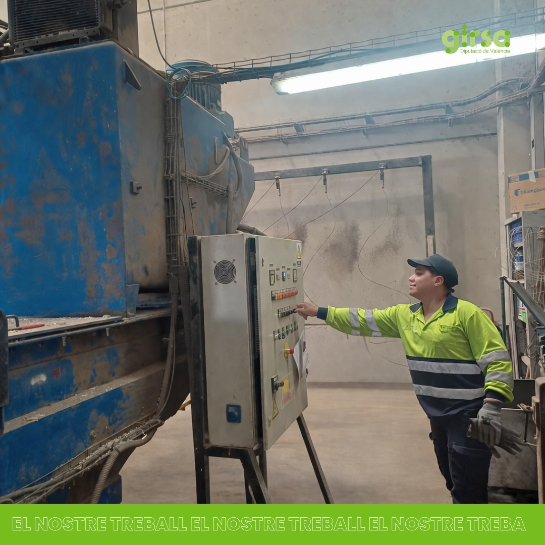 🔧♻️ Açò no és només una màquina. És compromís. És futur. És Girsa.

Cada botó que es prem, cada procés que s’activa… és un pas més cap a un món més net 🌍
Darrere de cada residu, hi ha persones que treballen perquè res siga un problema i tot puga tindre una segona vida.