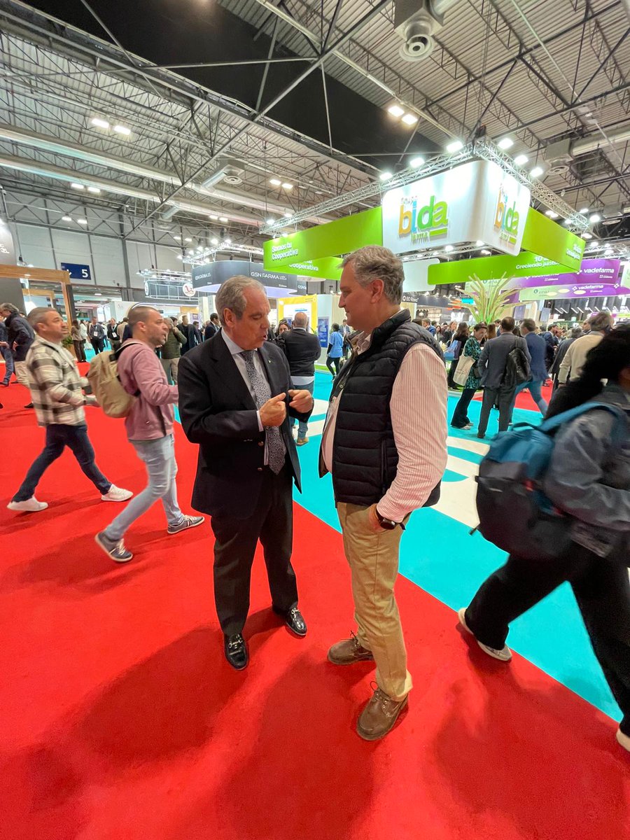 avanzamicof tweet media