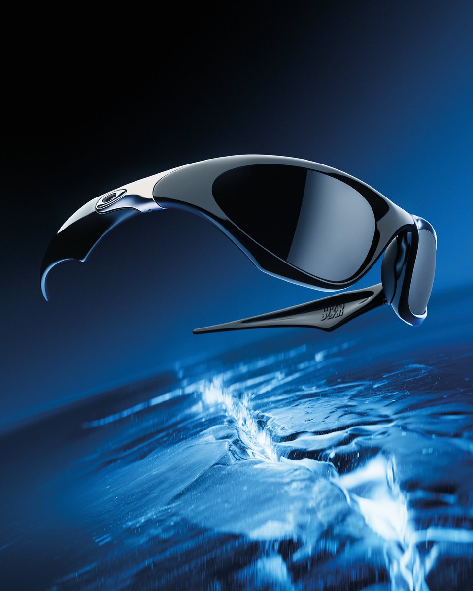 Oakley tweet media