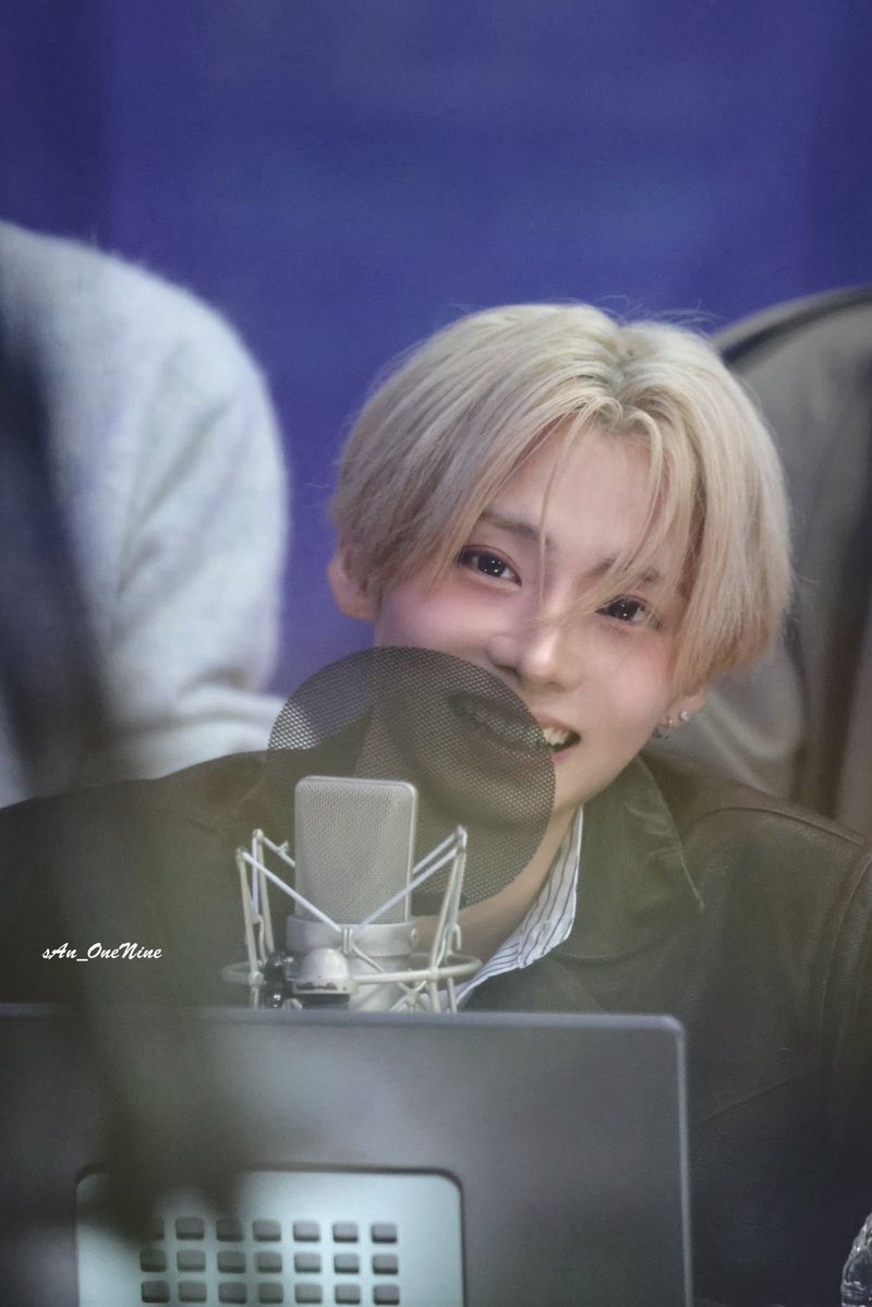 🍋🕯️🪽 tweet media