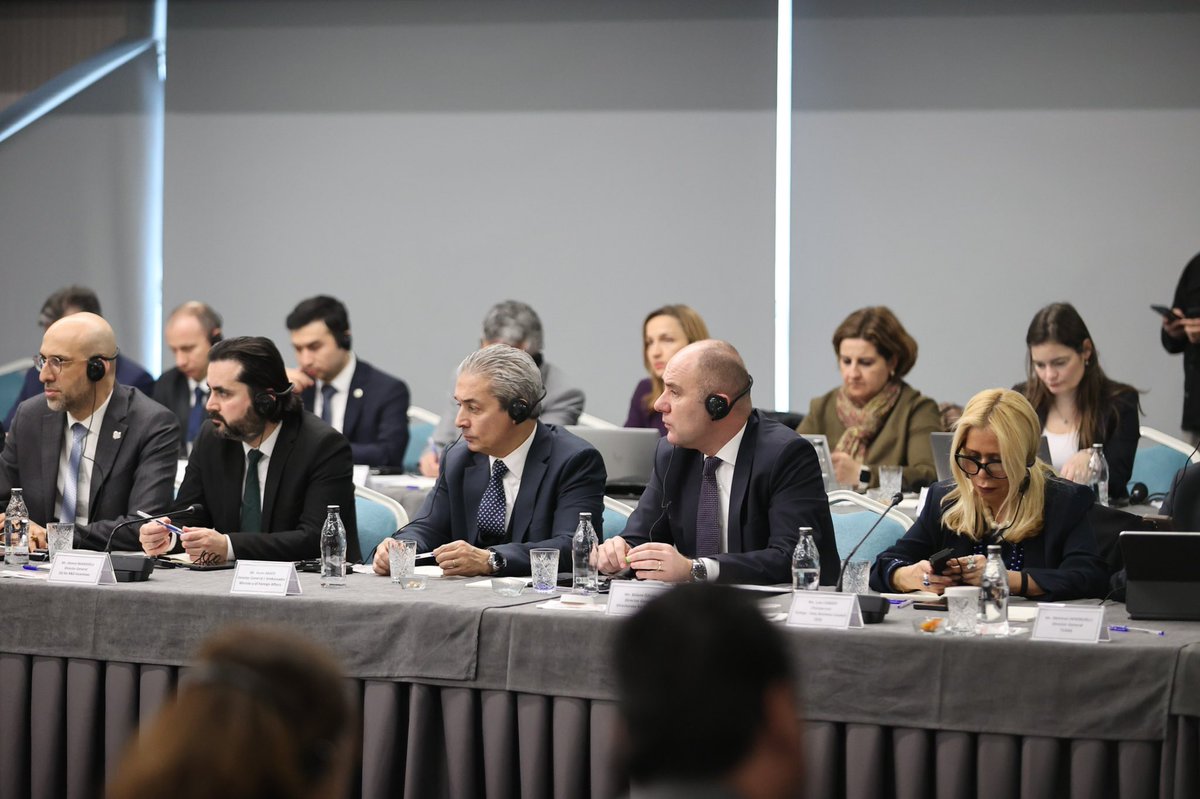 Bülent Özcan tweet media