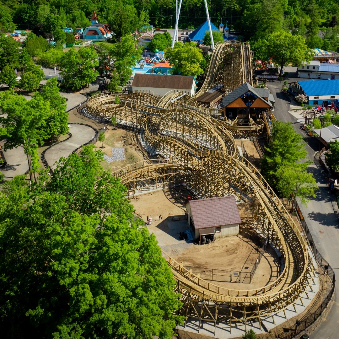 greatescapetp's tweet photo. Bobcat is all track and no trains but not for long!  👀

Who's excited?! 🎢 

#SixFlagsGreatEscape #TrainlessTuesday #RollerCoaster #ThemePark https://t.co/s9t05AXdK2