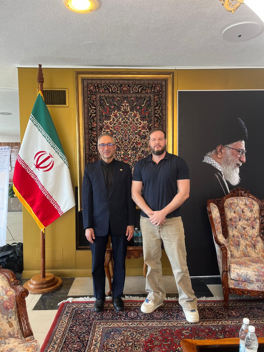 Diego Ruzzarin ☭ tweet media