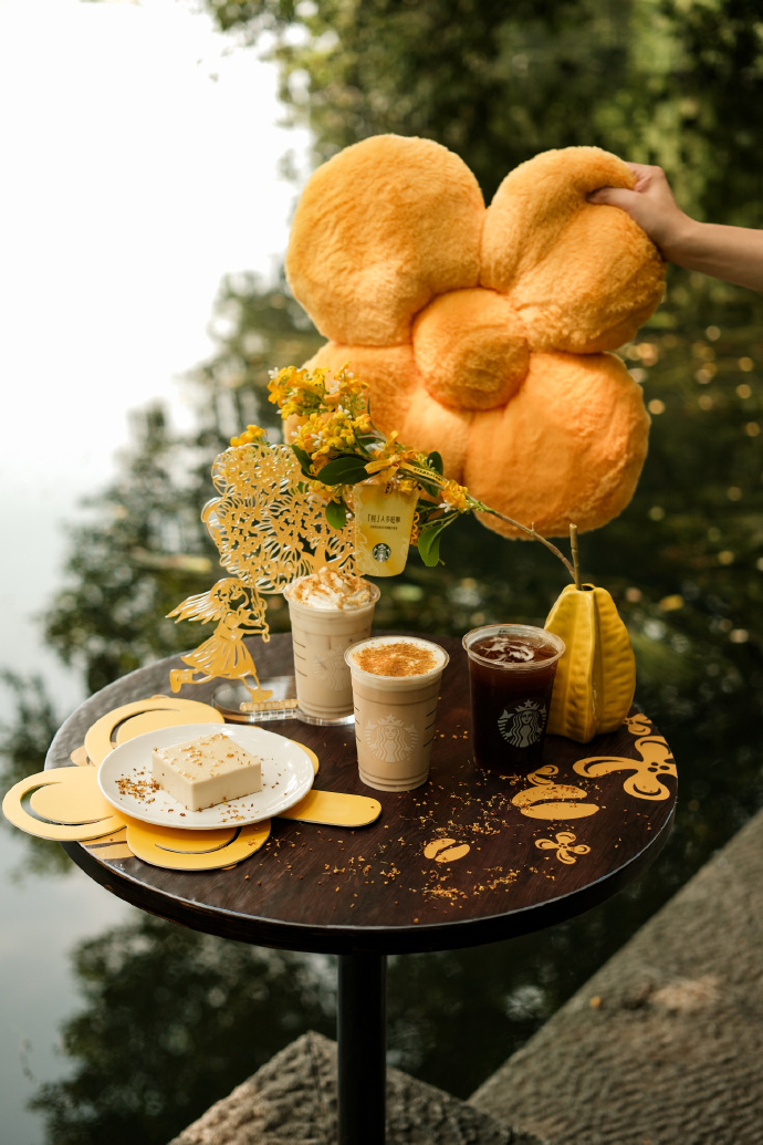 Liuda Frolova tweet media