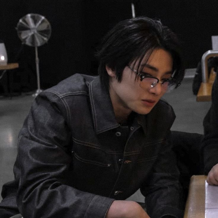 ᅠᅠ
Unusual. I’ve never seen Seth like this before. He avoids my gaze, looking away so fast whenever our eyes meet, and his voice sounds different. He seems to be worried about something.   

“You sure?” 

“Yeah, why not?” 

“Nah, I have a gut feeling but, nevermind.”  
ᅠᅠ