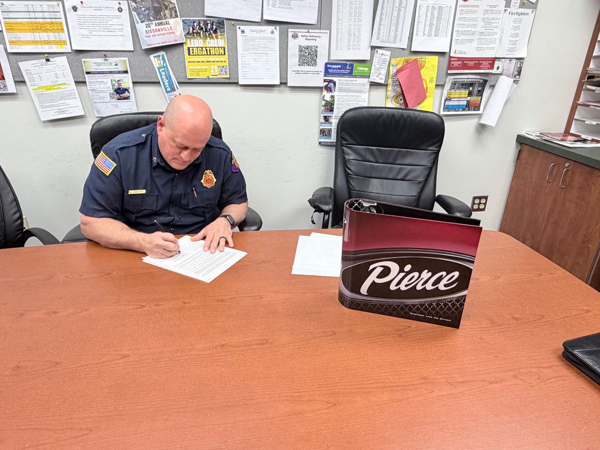 Glick Fire tweet media