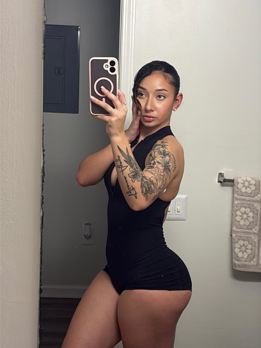 Kabrina Starr💫 tweet media