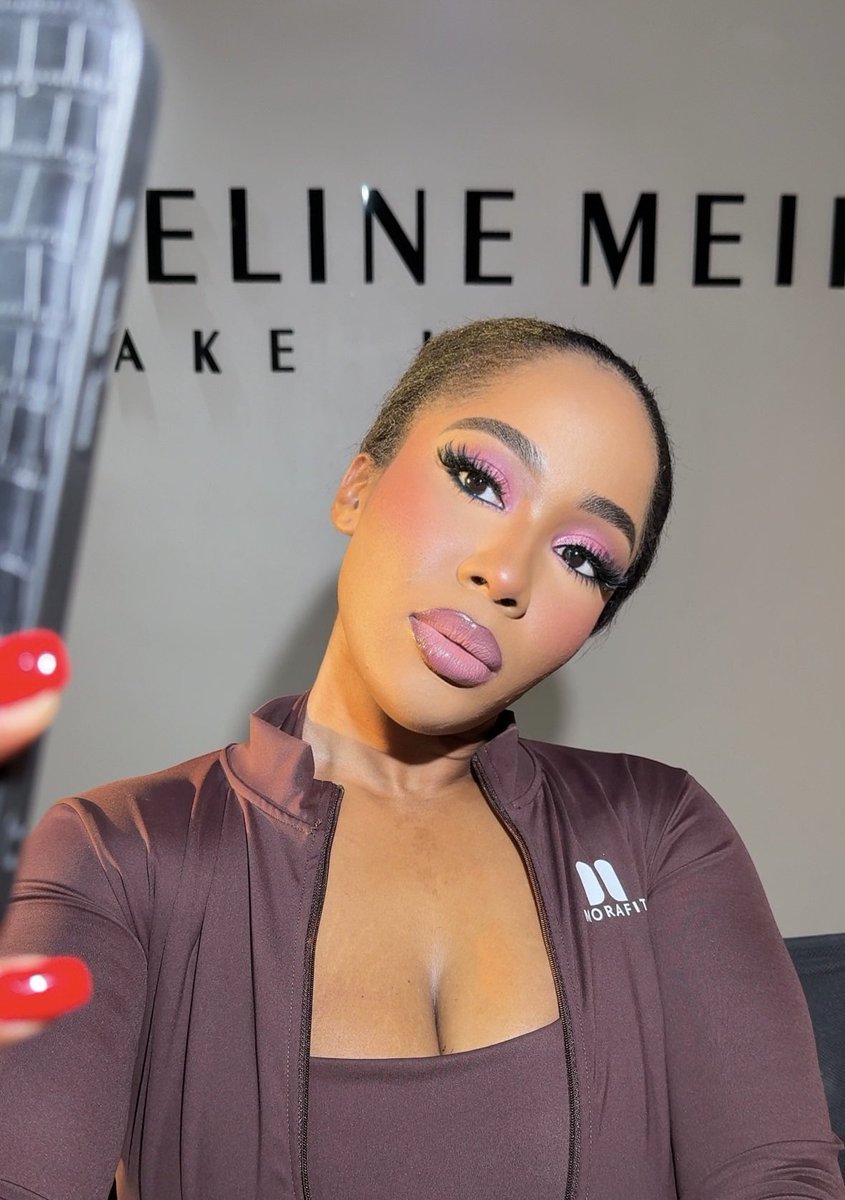 simisola b. ™️🌍 tweet media