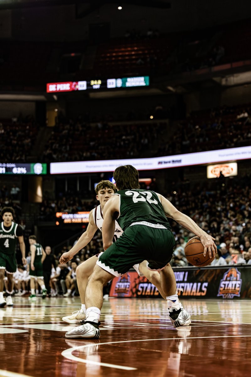 wiaawistate's tweet photo. 🚨STATE RECORD🚨

This past weekend, #22, Anthony Miller from Madison Memorial broke the State Record for Most 3-PT FGs Made in a State Tournament. Miller made 10 3-PT FGS in an outstanding State performance! 

The previous record was 9, set by Jake Showalter from Germantown in 2012. #wiaabb #staterecord