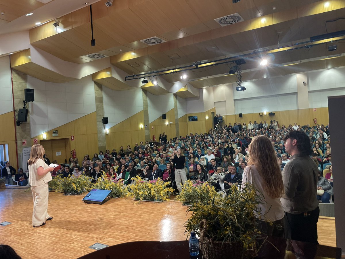 Alicia Rubio Bañón tweet media