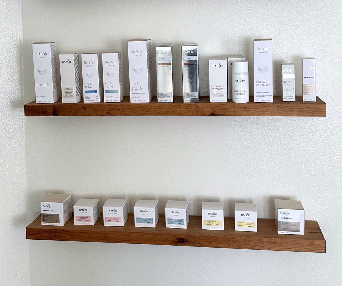 cielospasb's tweet photo. Ready to swap out those heavier winter products for something lighter? 

Cielo Spa has you covered! Come explore our wide range of products and find the perfect essentials to refresh your routine this season. 💆‍♀️

#skincare #cielospa #santabarbaraspa https://t.co/UZc5U9Qv0V