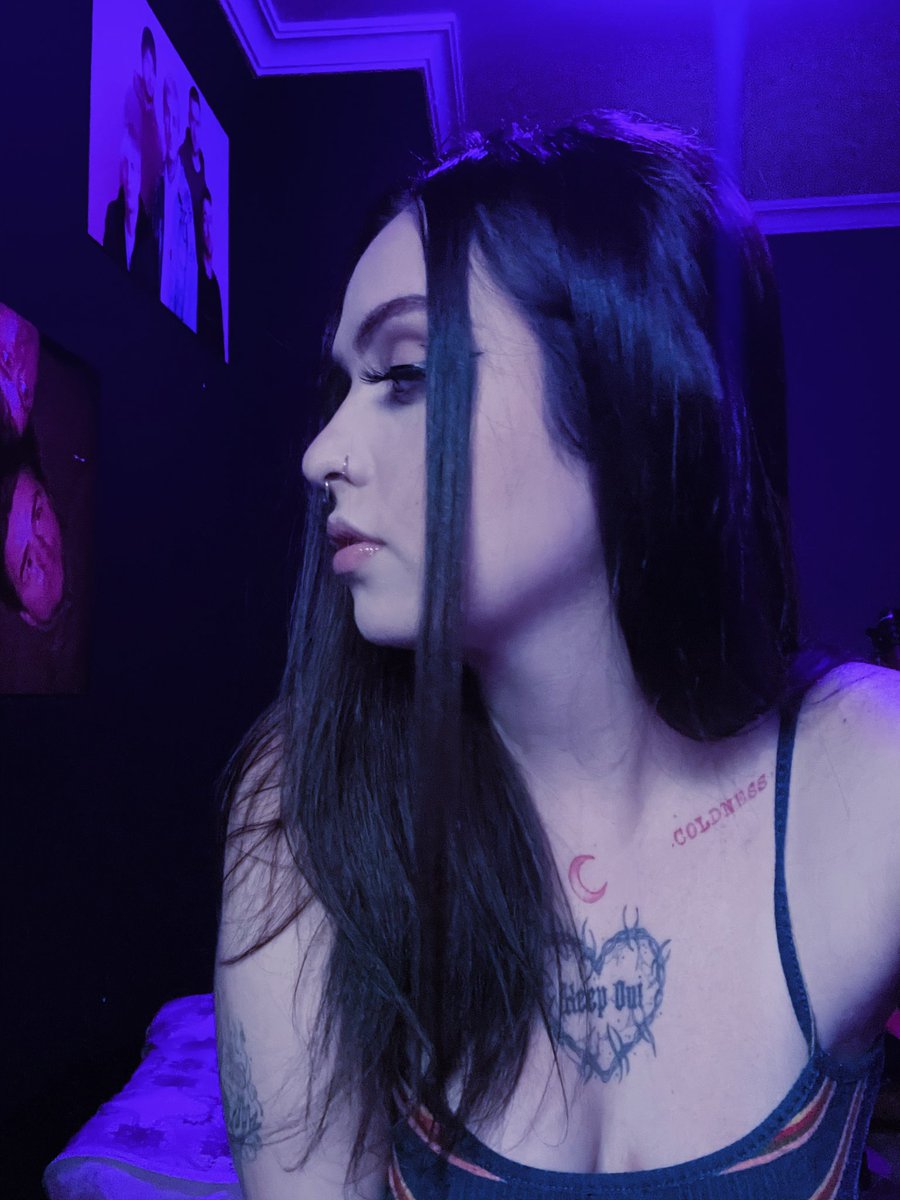 𝘤𝘢𝘳𝘰𝘭𝘪𝘻 ✮ VAI VER O SKZ E NEXZ tweet media