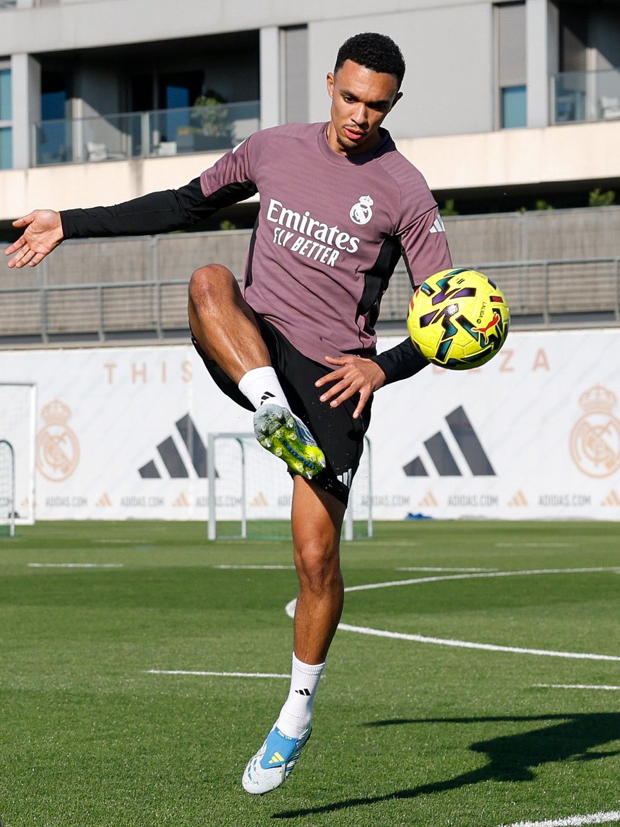 𝐑𝐞𝐱𝐑𝐌𝐂𝐅 tweet media