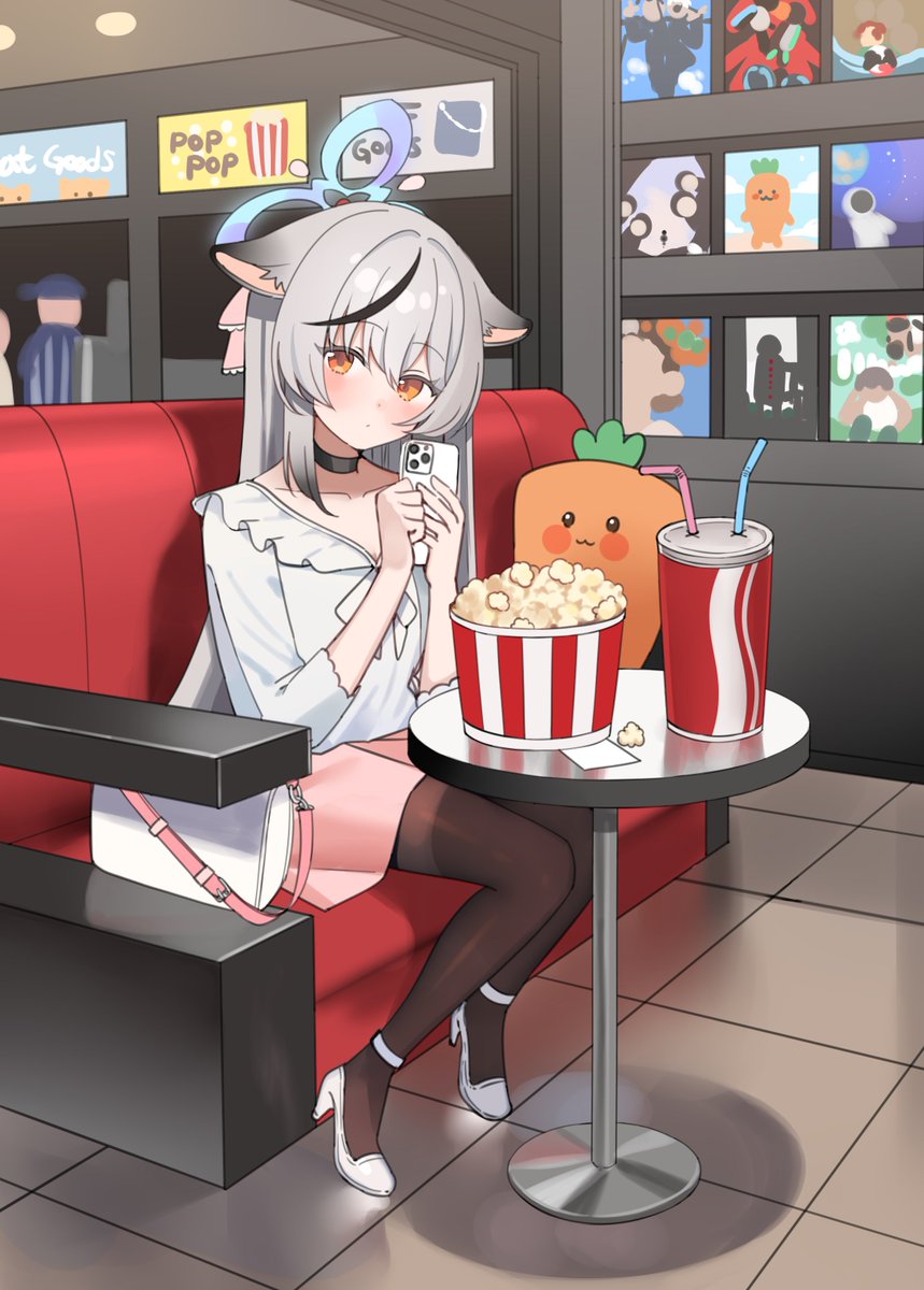 だれよ tweet media